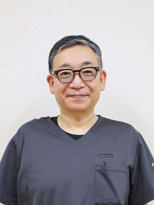 センター長　巻幡 清